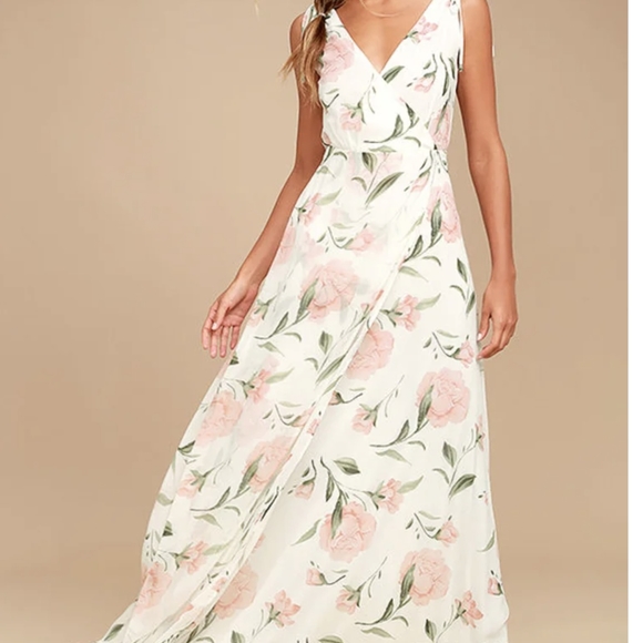 Lulus Romantic Possibilities white floral maxi dress- size large (fits like med) - Picture 1 of 11